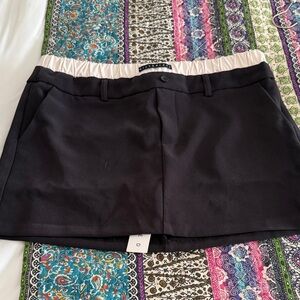 Missguided + Black Skort with Cream Accent